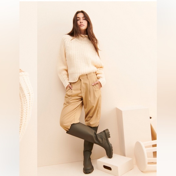 En Saison Anthropologie Ivory Chunky Knit Sweater. Size Medium. - Picture 1 of 14